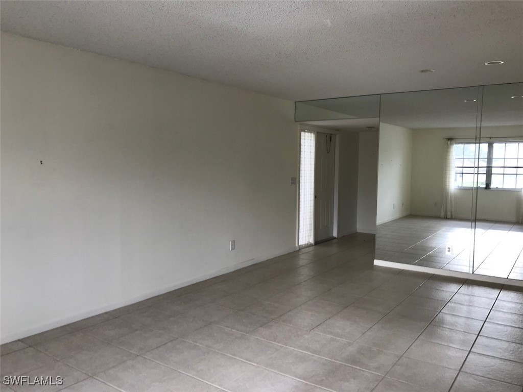 113 Bobolink Way #113B Naples FL 34105 225072947 image5