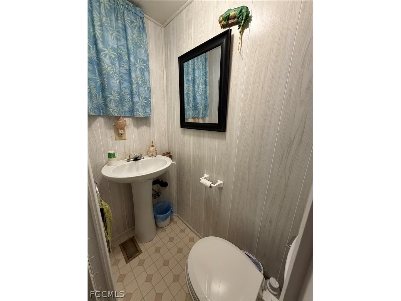 113 Chisholm Trail North Fort Myers FL 33917 2026008514 image14