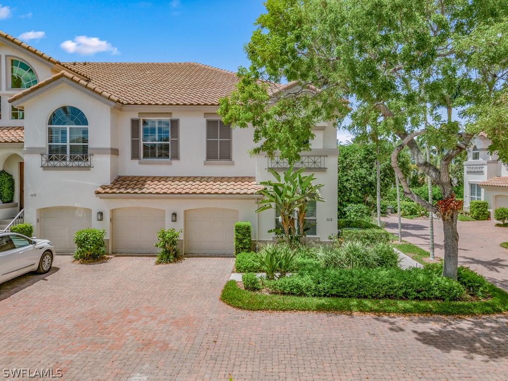 113 Colonade Circle #202 Naples FL 34103 224035603 image1