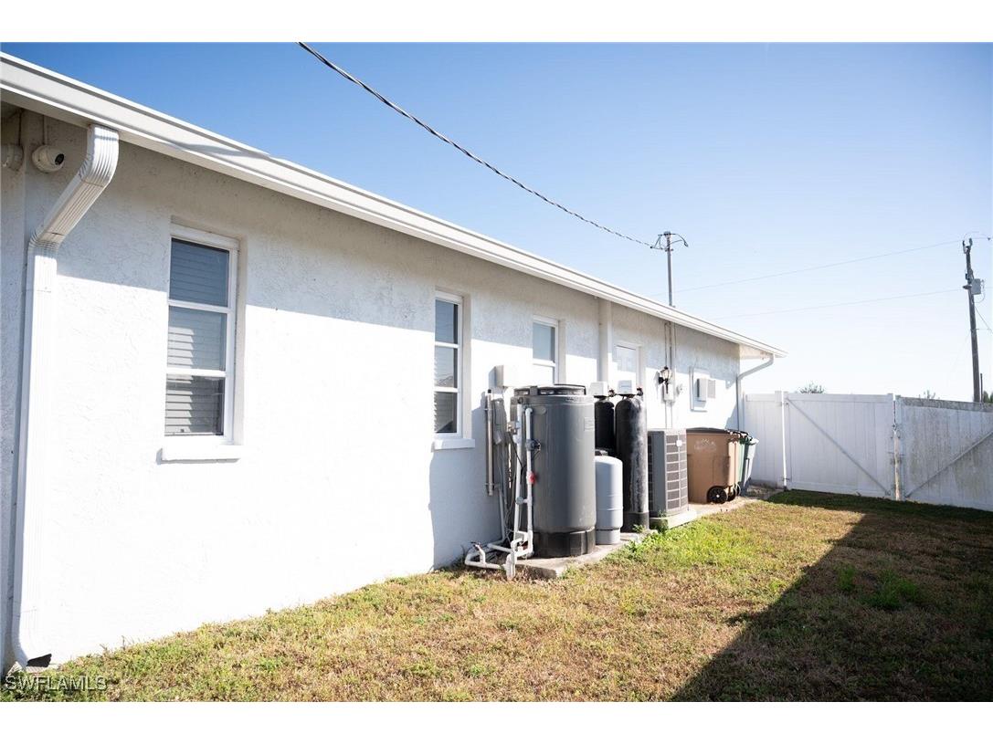 113 NE 11th Terrace Cape Coral FL 33909 225083443 image2