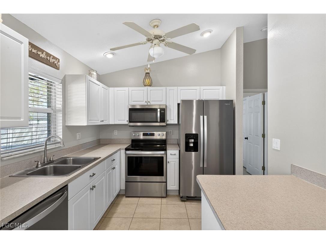 113 NW 14th Street Cape Coral FL 33993 2026009349 image13