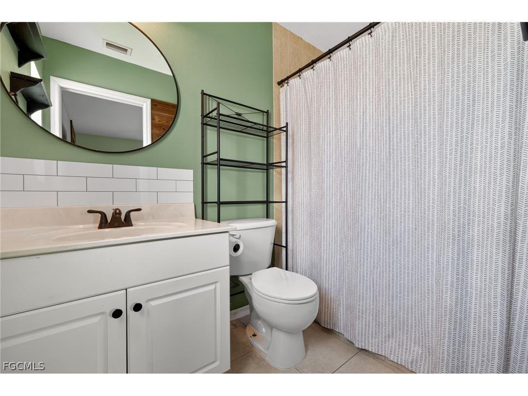 113 NW 14th Street Cape Coral FL 33993 2026009349 image17