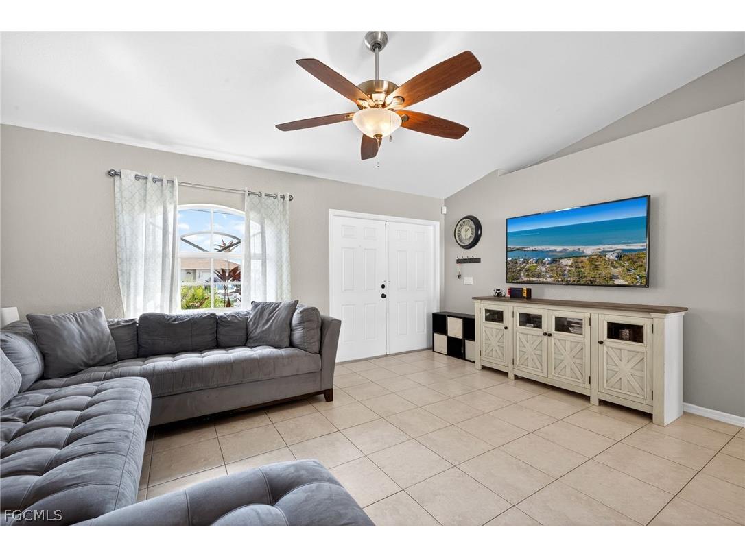 113 NW 14th Street Cape Coral FL 33993 2026009349 image8