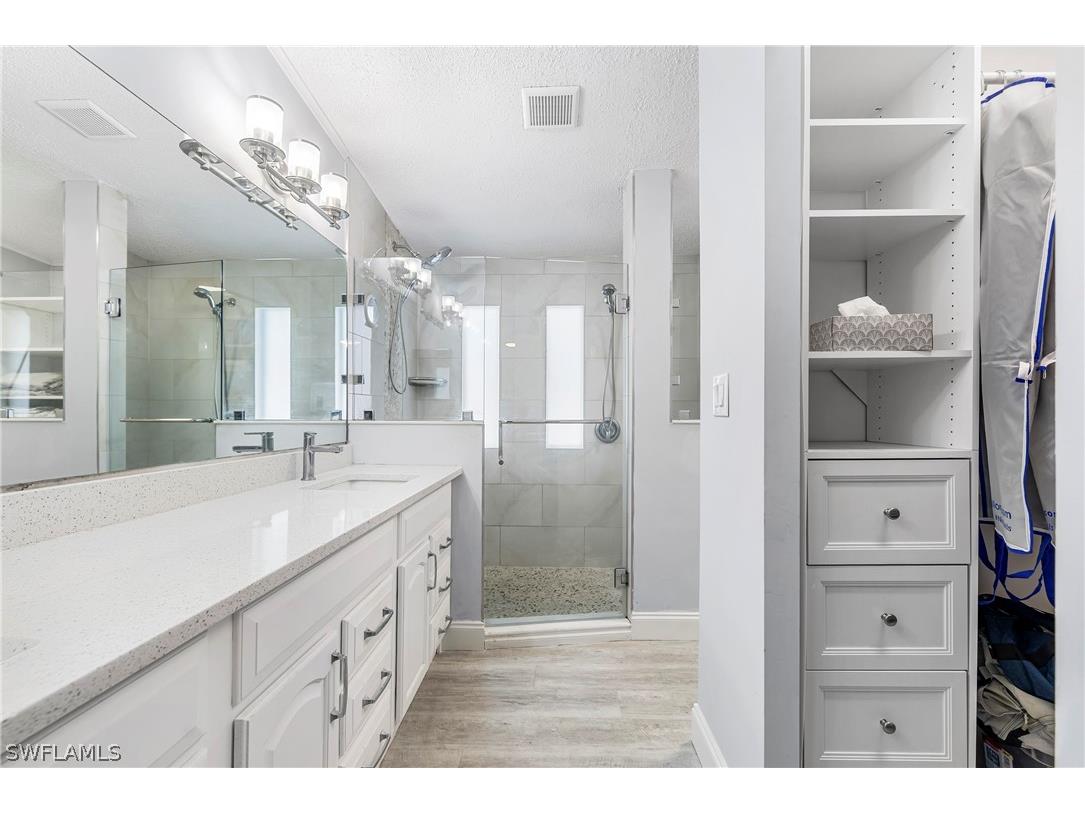 113 Oceans Boulevard #113 Naples FL 34104 225080855 image10
