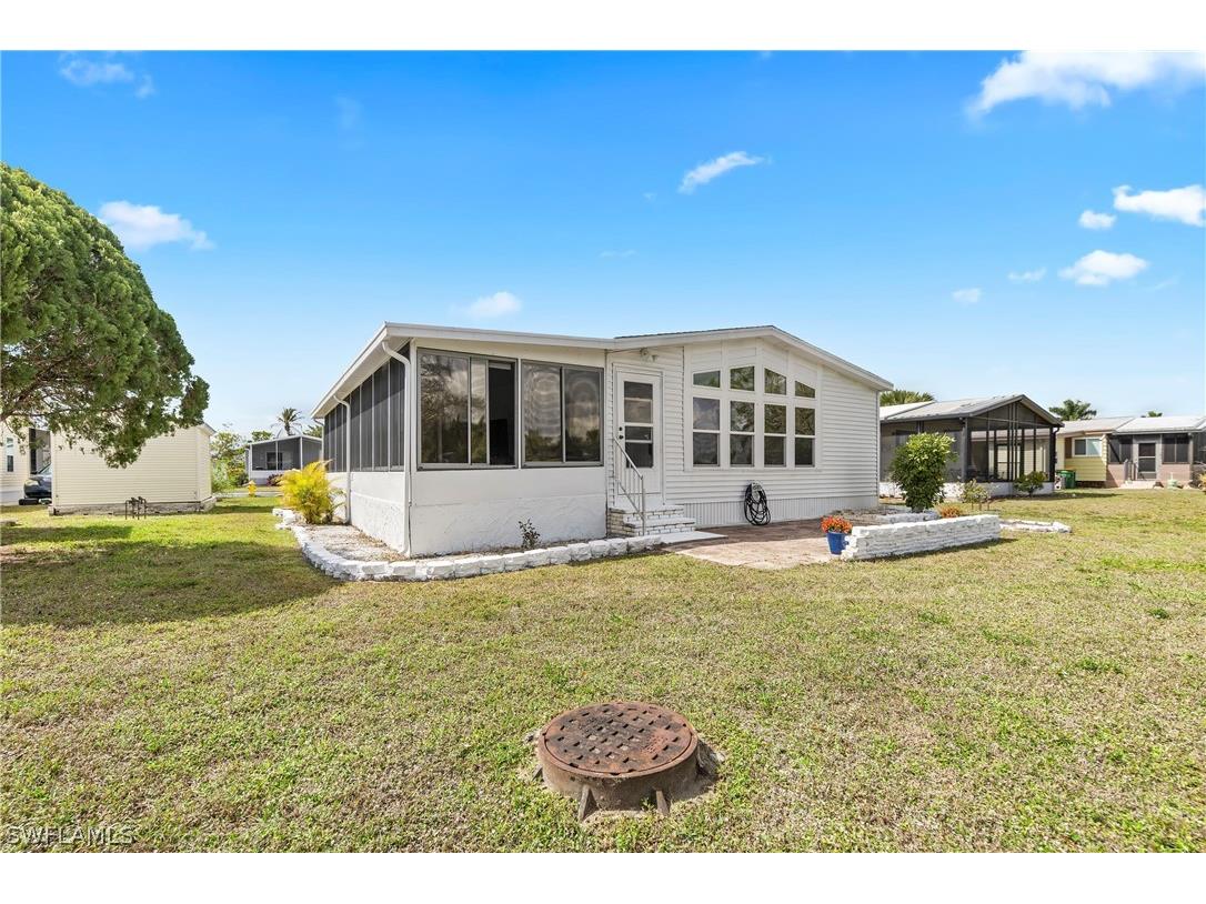 113 Oceans Boulevard #113 Naples FL 34104 225080855 image18