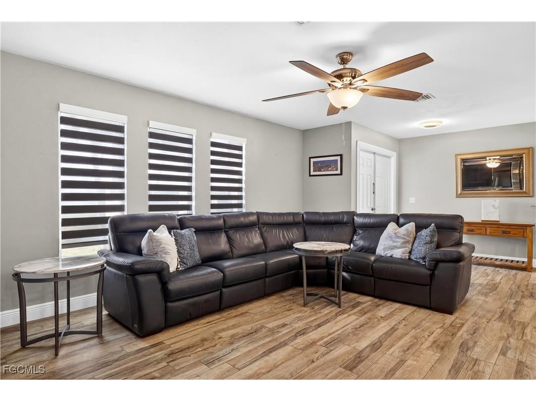113 SE 41st Street Cape Coral FL 33904 2026002004 image3