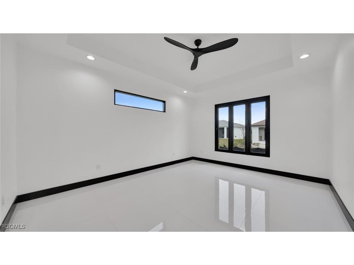 113 SW 37 Avenue Cape Coral FL 33991 2025016100 image13