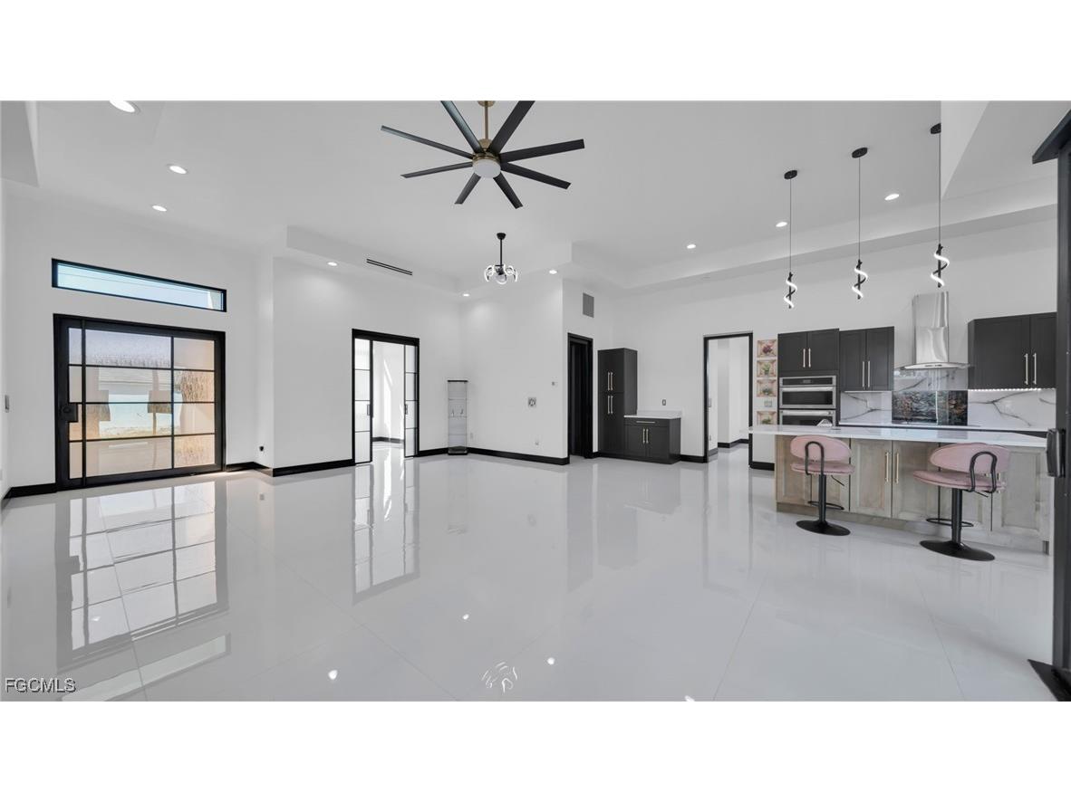 113 SW 37 Avenue Cape Coral FL 33991 2025016100 image5