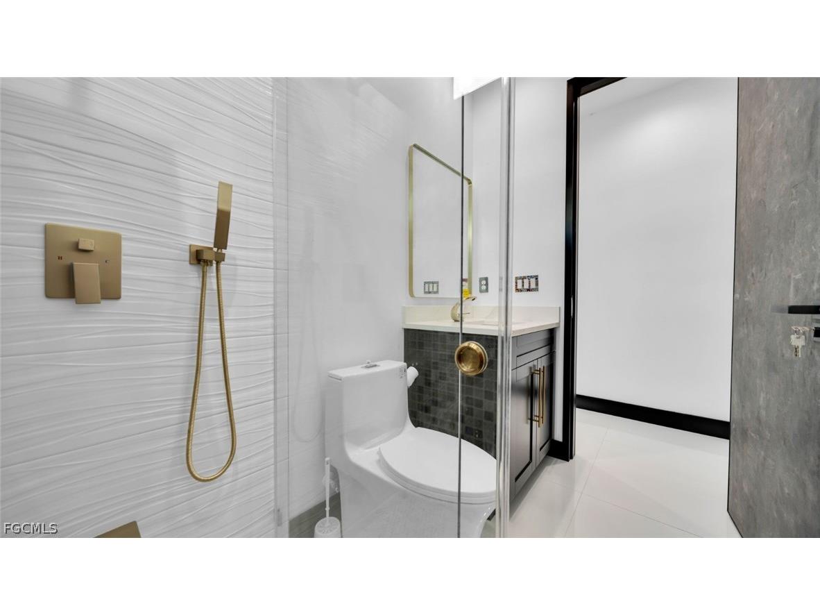 113 SW 37th Avenue Cape Coral FL 33991 2026008671 image26