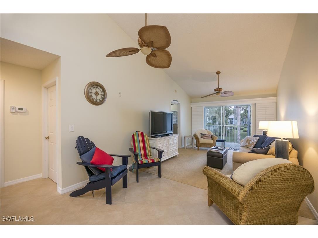 113 Wading Bird Circle #W-204 Naples FL 34110 225060021 image4