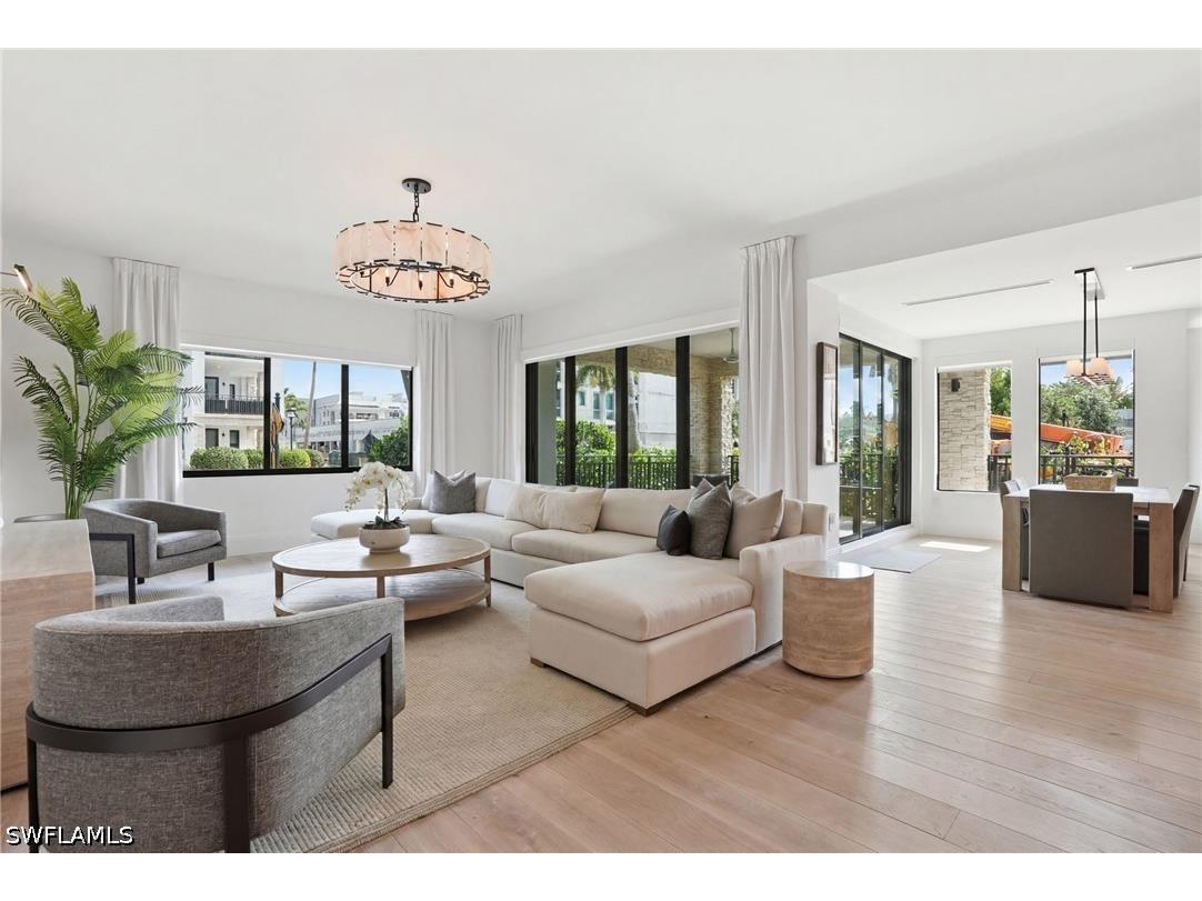 1130 3rd Avenue S #109 Naples FL 34102 226019315 image1
