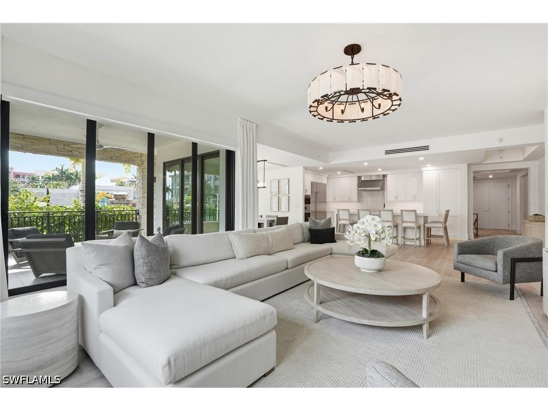 1130 3rd Avenue S #109 Naples FL 34102 226019330 image2