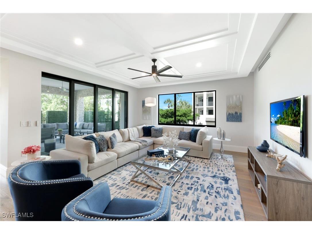 1130 3rd Avenue S #207 Naples FL 34102 225059943 image1