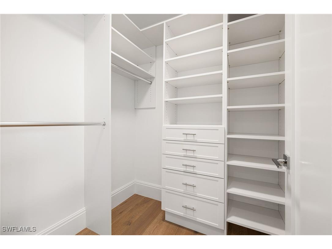 1130 3rd Avenue S #208 Naples FL 34102 225073062 image32