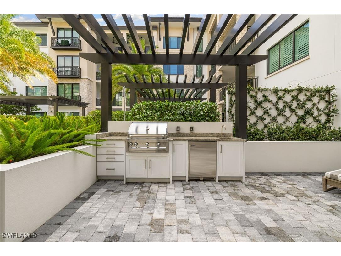 1130 3rd Avenue S #208 Naples FL 34102 225073062 image4