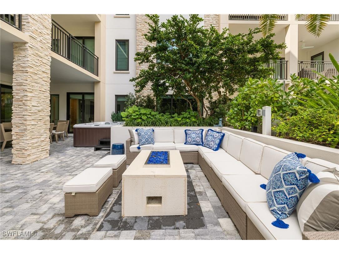 1130 3rd Avenue S #208 Naples FL 34102 225073062 image6