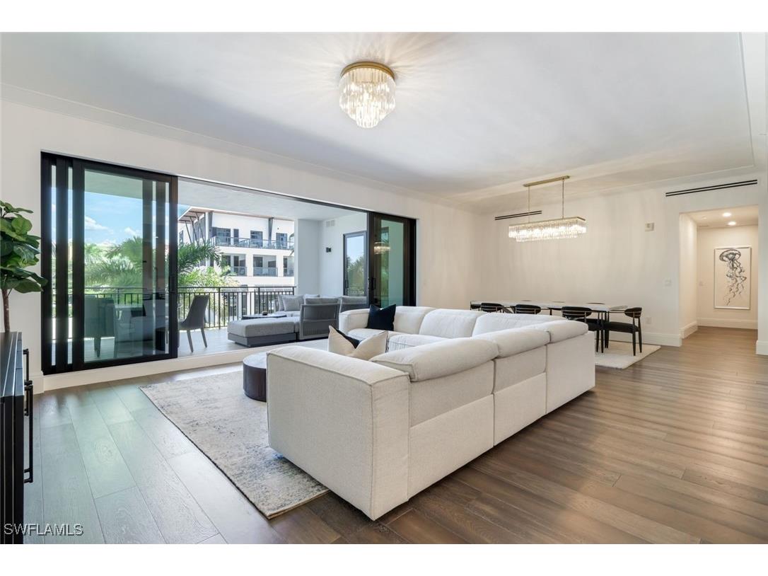 1130 3rd Avenue S #215 Naples FL 34102 225075423 image4