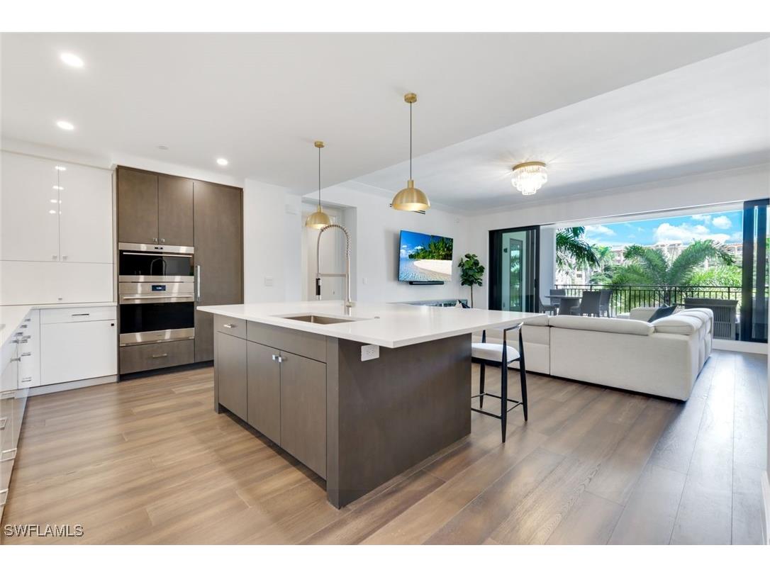 1130 3rd Avenue S #215 Naples FL 34102 225075423 image5