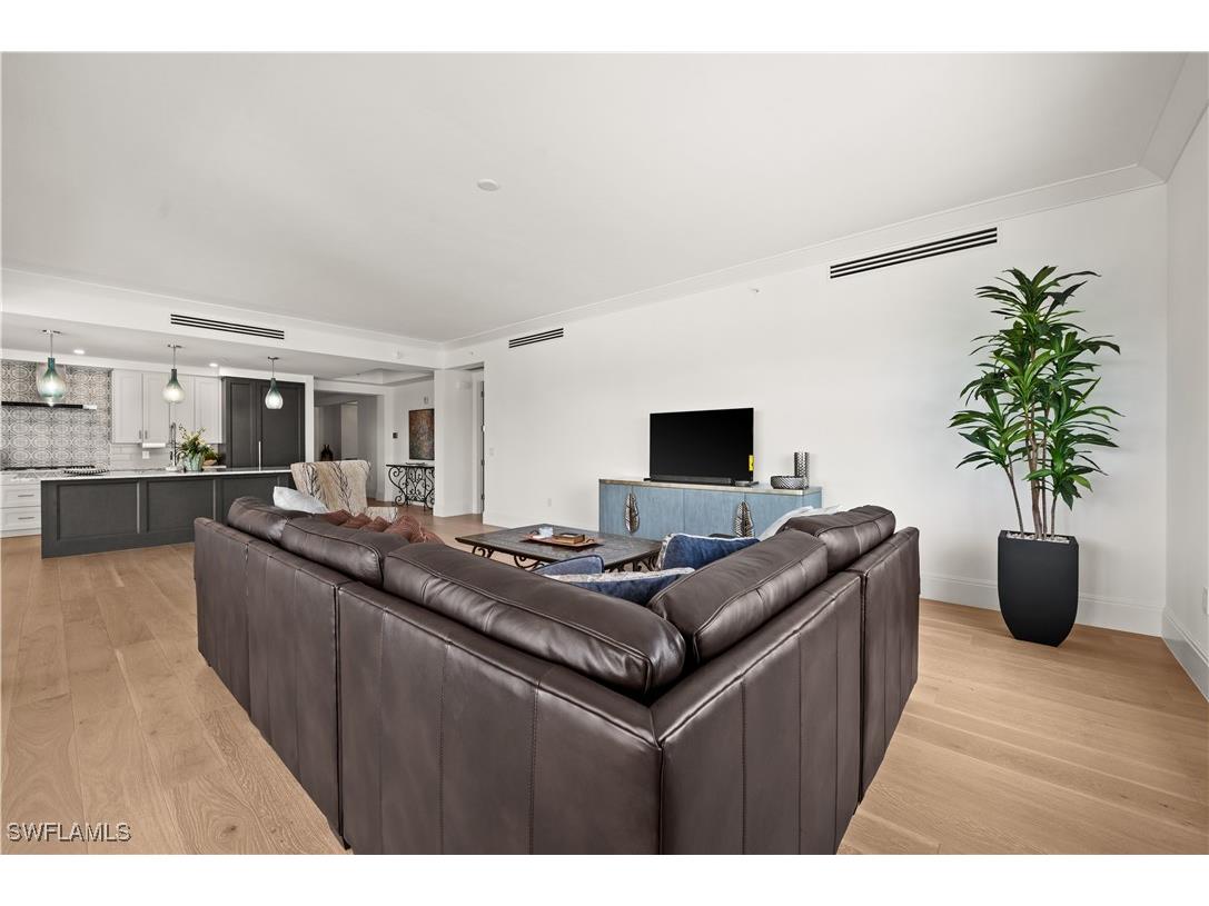 1130 3rd Avenue S #309 Naples FL 34102 225055742 image12