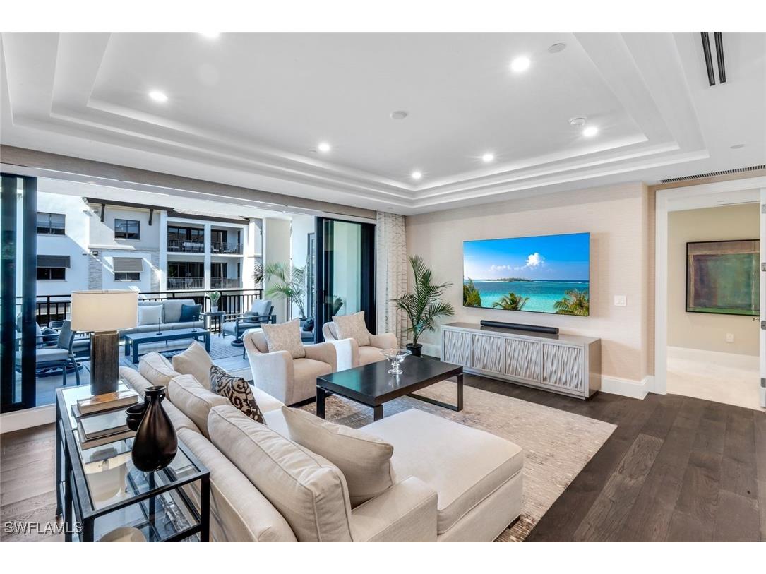 1130 3rd Avenue S #405 Naples FL 34102 226005151 image2