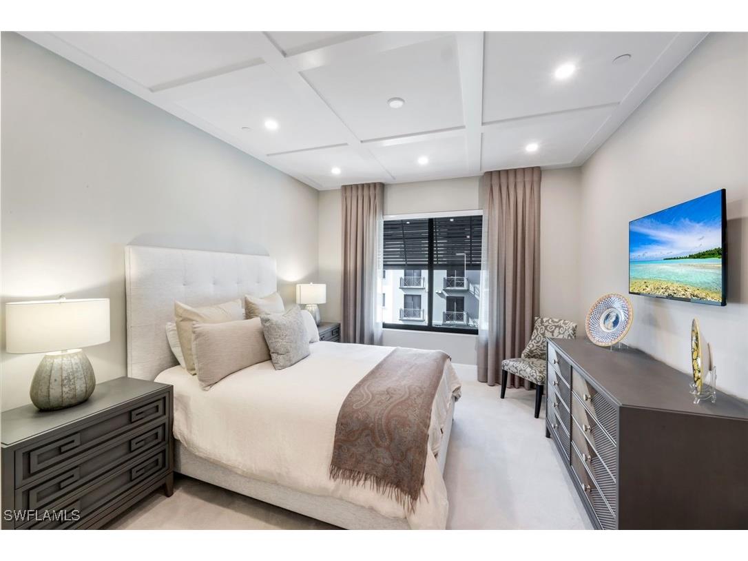 1130 3rd Avenue S #405 Naples FL 34102 226005151 image23