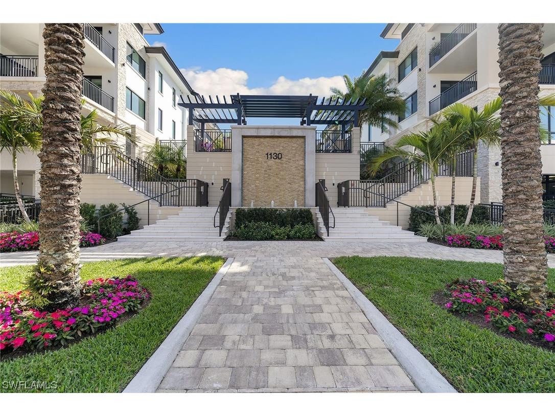 1130 3rd Ave S #414 Naples FL 34102 224008458 image1