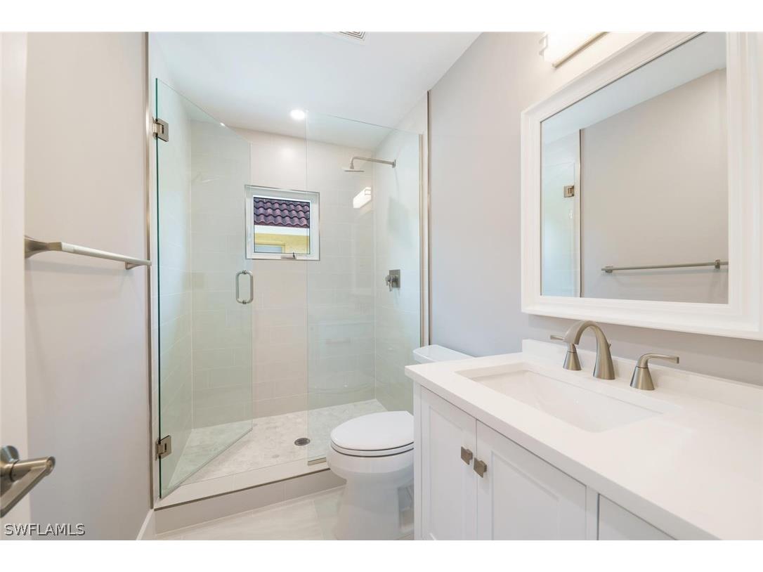 1130 5th Street S #B Naples FL 34102 226012591 image8