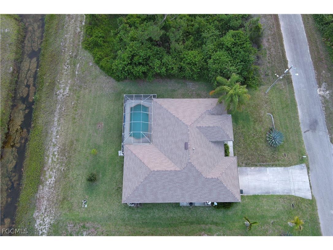 1130 Bari Street E Lehigh Acres FL 33974 2026006826 image5