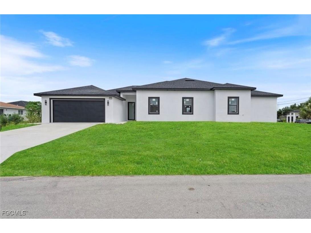1130 Ivan Avenue S Lehigh Acres FL 33973 2026005868 image3