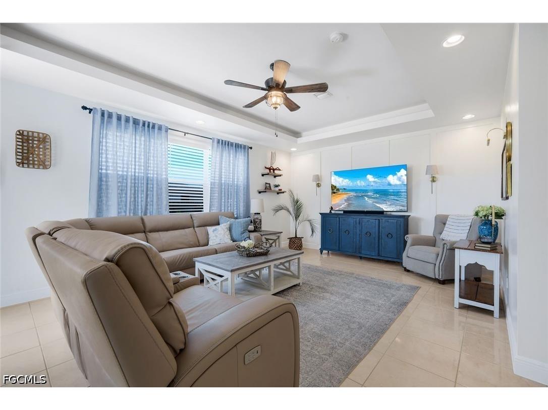 1130 NW 14th Terrace Cape Coral FL 33993 2026026595 image8