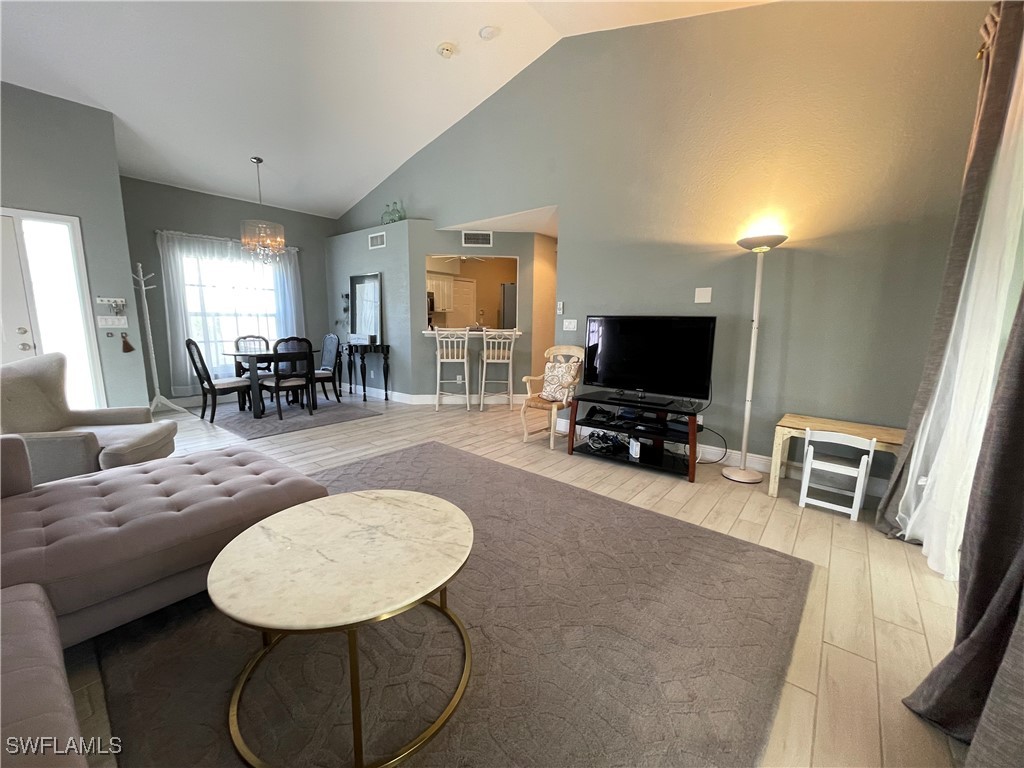1130 Partridge Circle #102 Naples FL 34104 226005236 image16