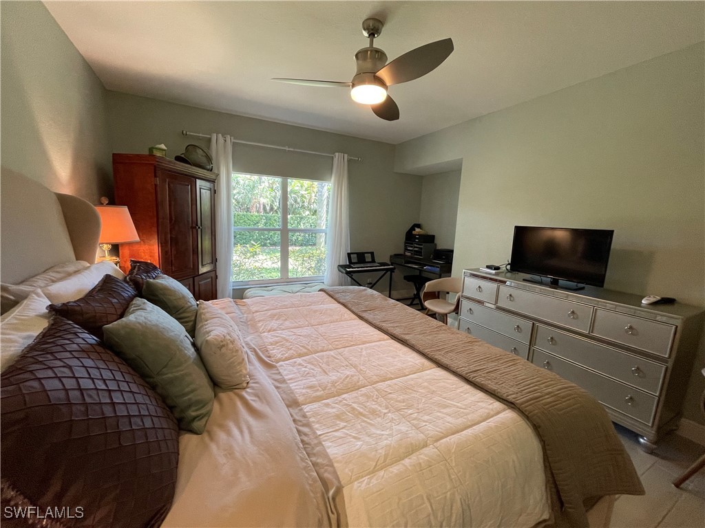 1130 Partridge Circle #102 Naples FL 34104 226005236 image17