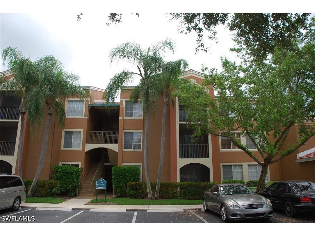 1130 Reserve Way #208 Naples FL 34105 226018910 image1