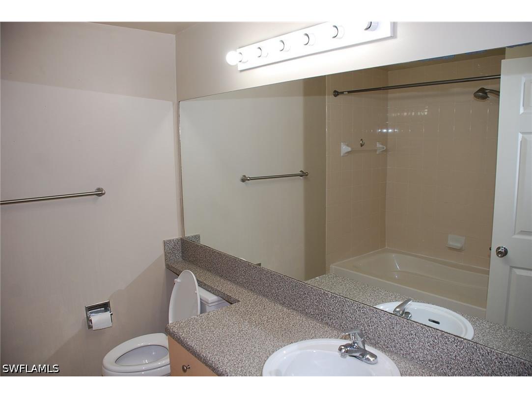 1130 Reserve Way #208 Naples FL 34105 226018910 image8