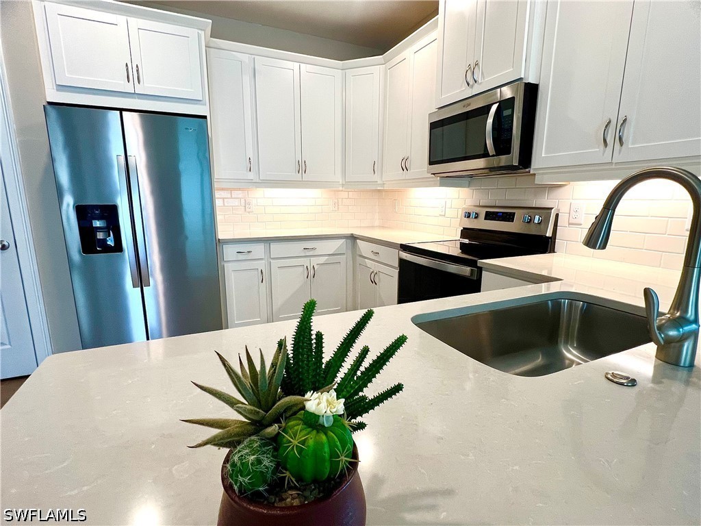 1130 Rolling Brook Lane Naples FL 34114 226011906 image1