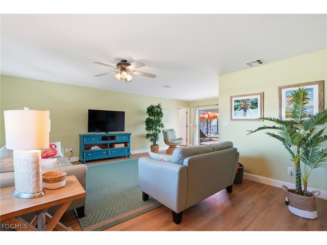 1130 SE 36th Street Cape Coral FL 33904 2026009409 image14