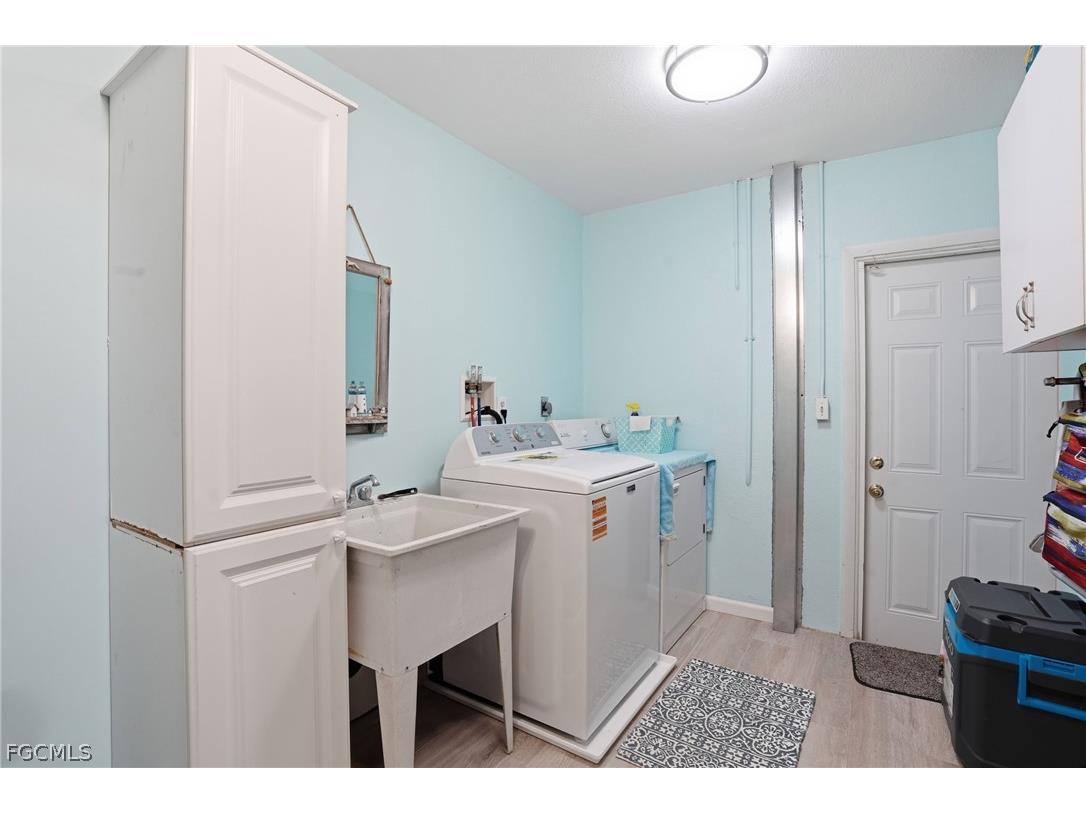 1130 SE 36th Street Cape Coral FL 33904 2026009409 image27