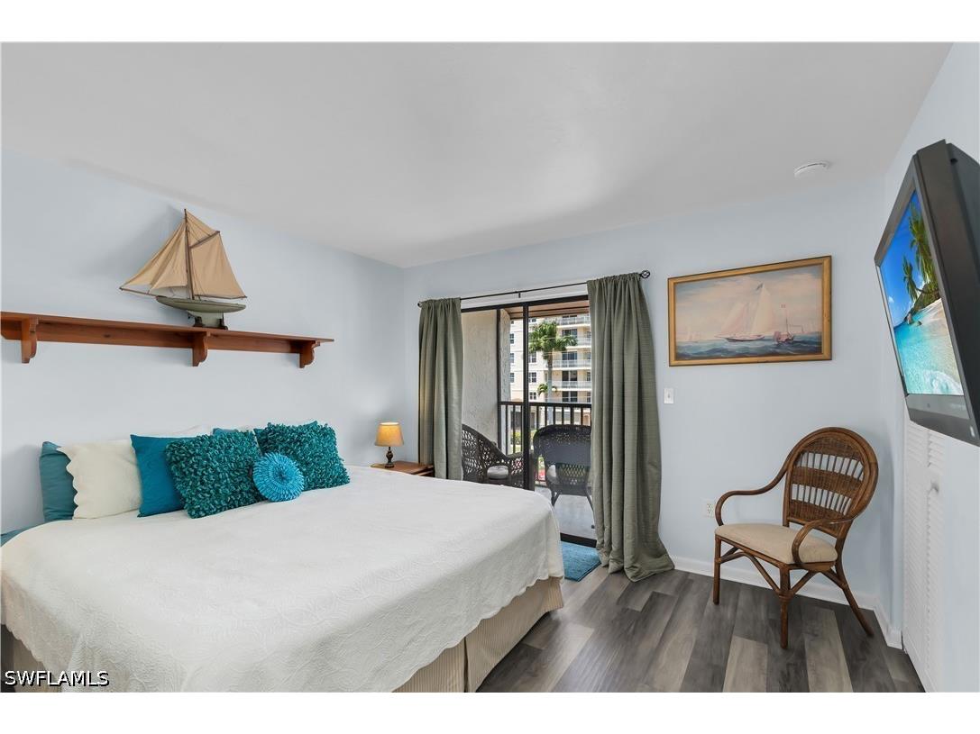 1130 Swallow Avenue #B103 Marco Island FL 34145 226016645 image25