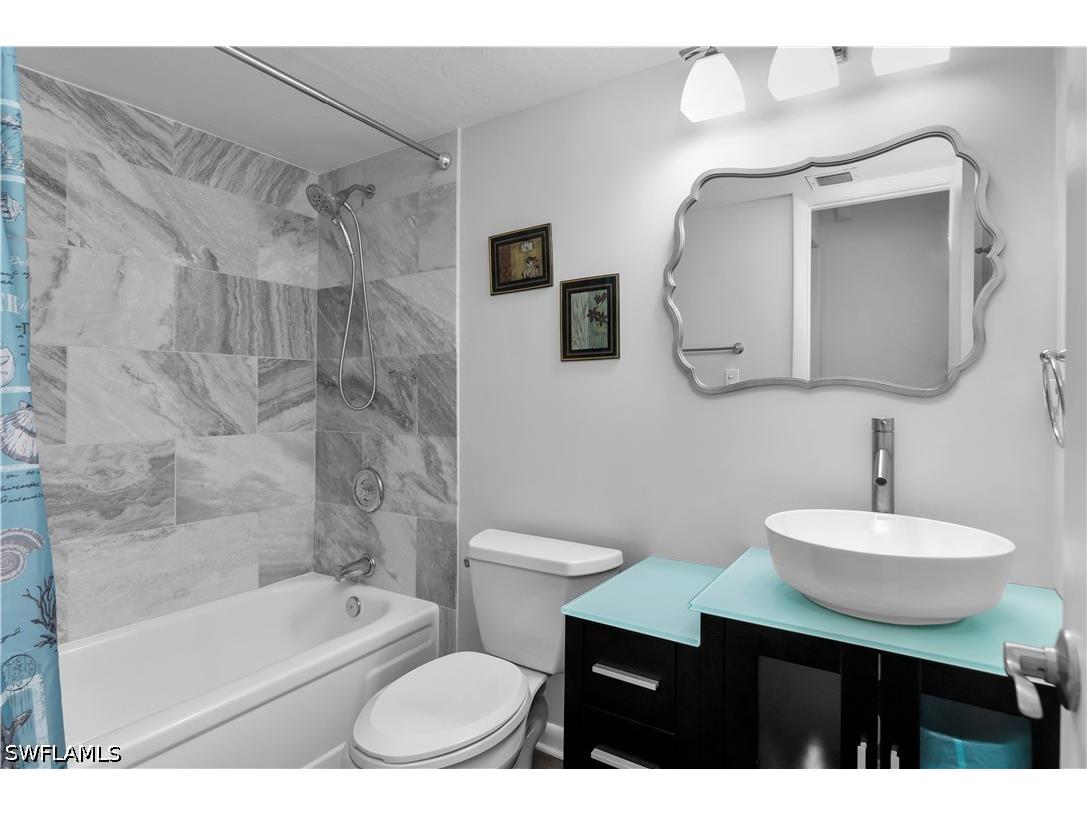 1130 Swallow Avenue #B103 Marco Island FL 34145 226016645 image28