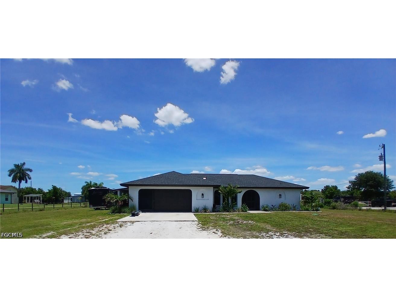 11300 Bridle Lane Cape Coral FL 33991 2026028396 image1