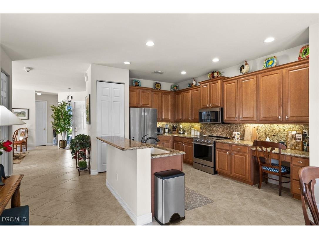 11309 Pond Cypress Street Fort Myers FL 33913 2025024579 image9