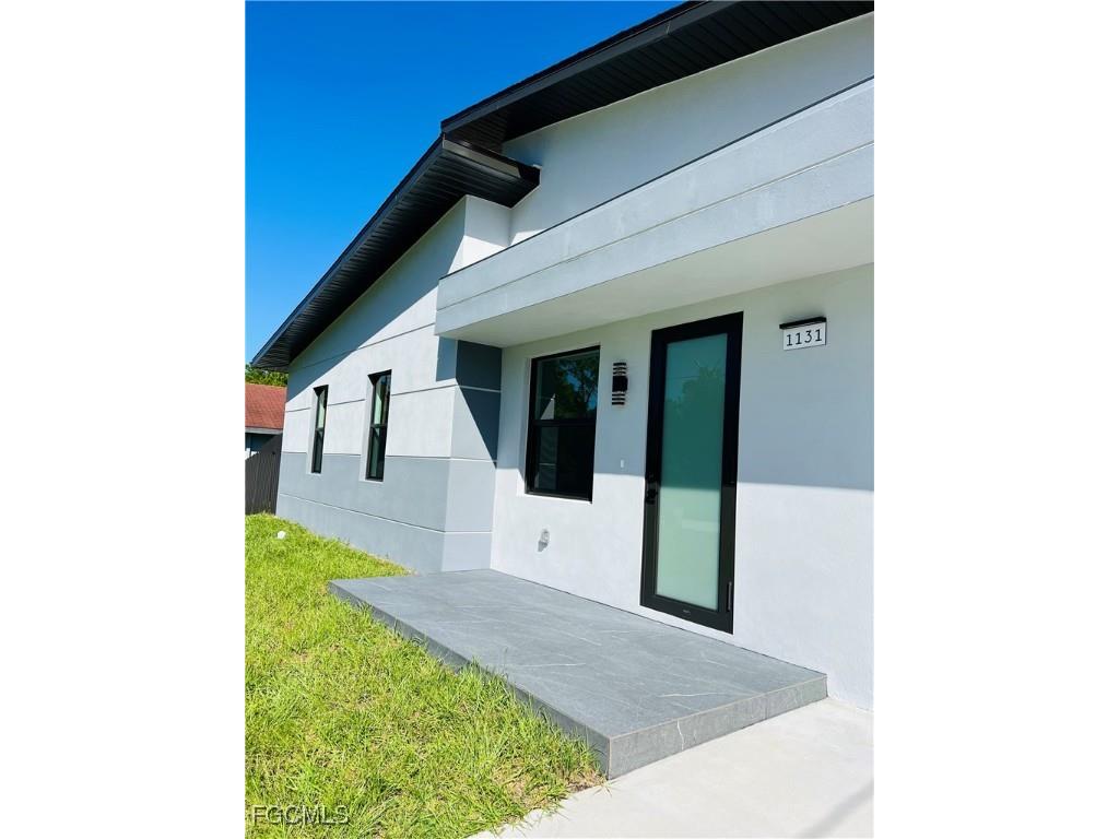 1131 Fogia Street E Lehigh Acres FL 33974 2025013284 image3