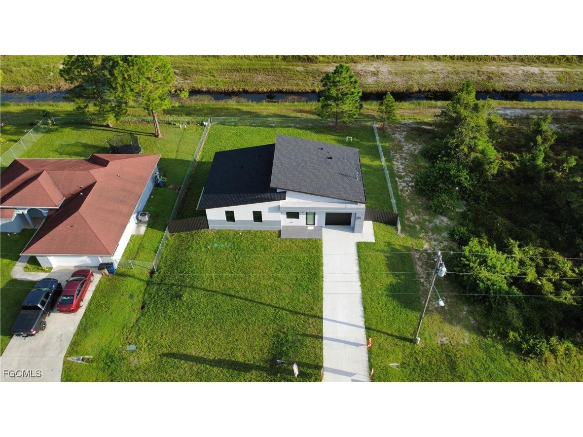 1131 Fogia Street E Lehigh Acres FL 33974 2025013284 image35