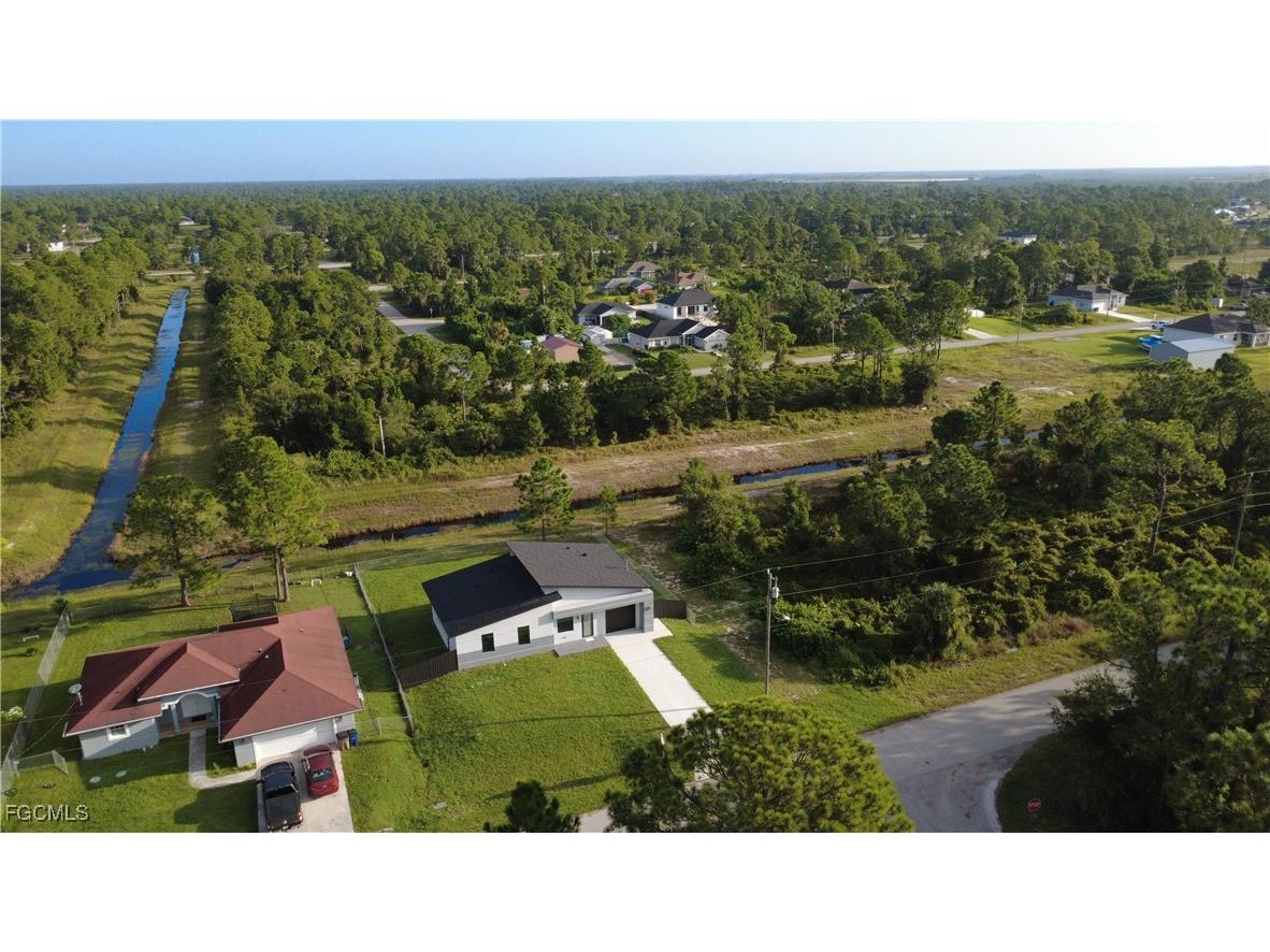 1131 Fogia Street E Lehigh Acres FL 33974 2025013284 image38