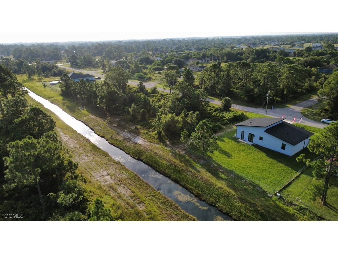 1131 Fogia Street E Lehigh Acres FL 33974 2025013284 image49