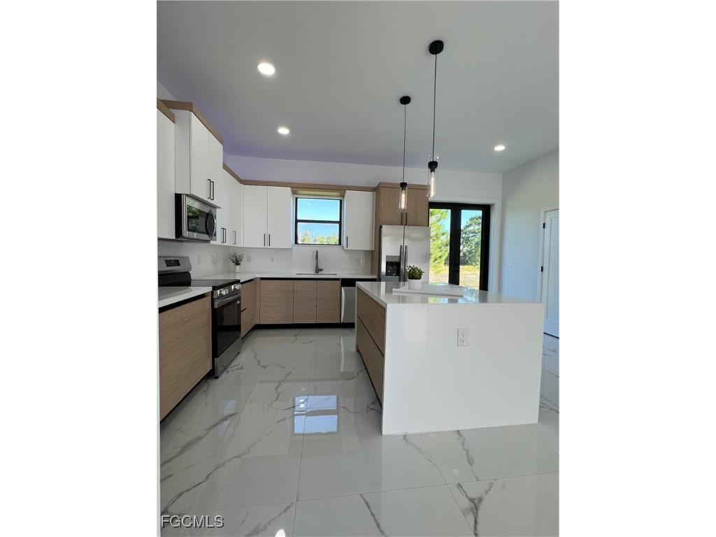 1131 Fogia Street E Lehigh Acres FL 33974 2025013284 image7