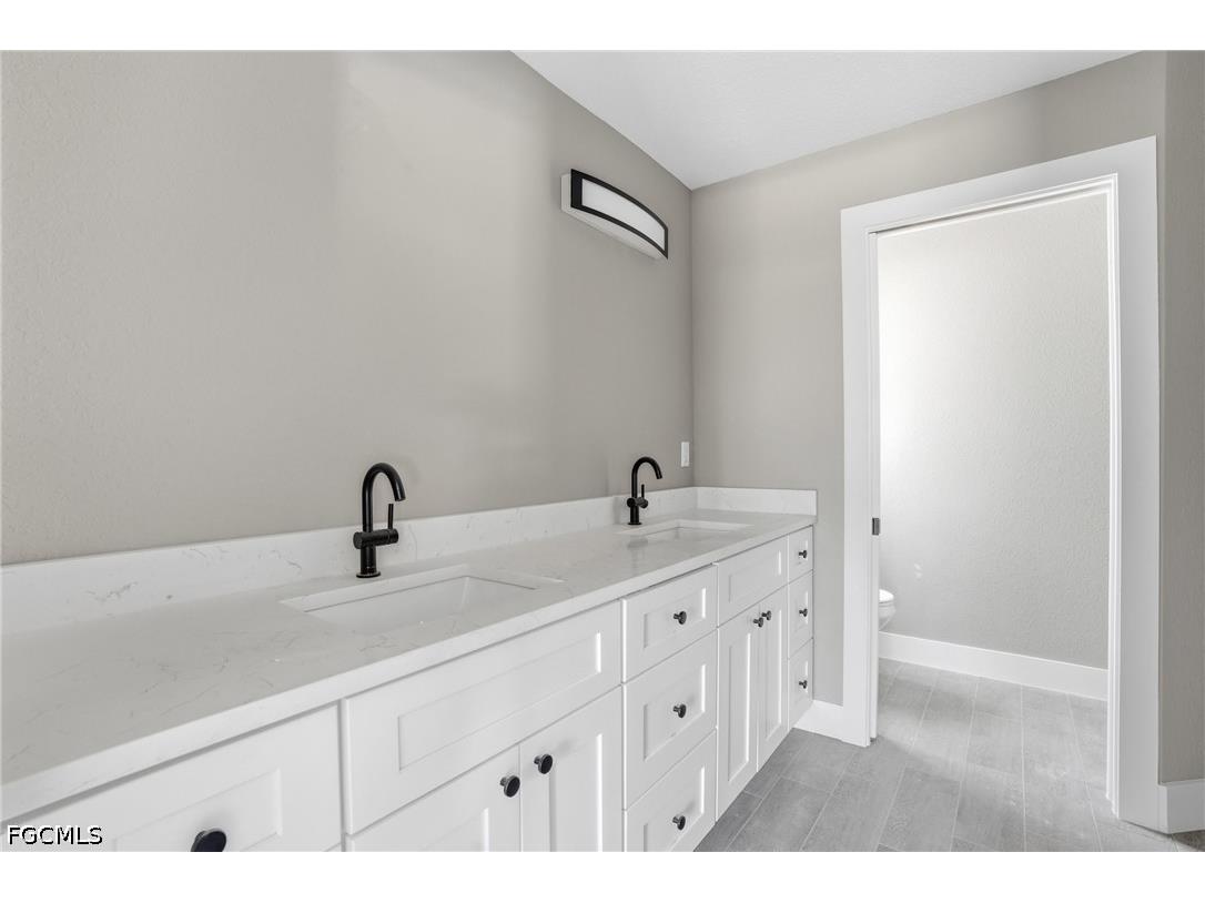 1131 Plantation Road Lehigh Acres FL 33974 2026009164 image2