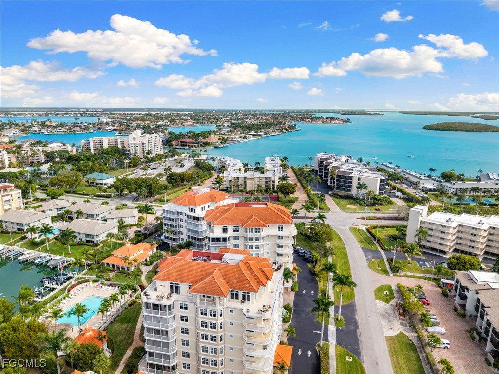 1131 Swallow Avenue #PH-1 Marco Island FL 34145 2026003529 image25