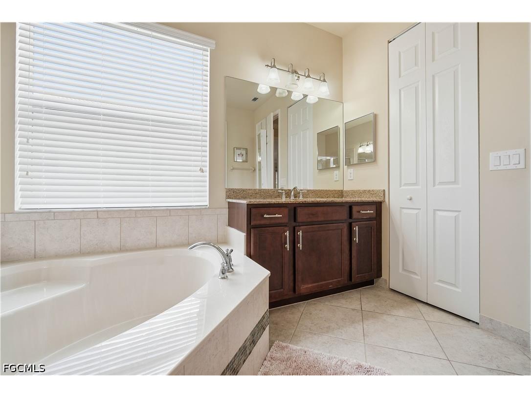 11315 Sparkleberry Drive Fort Myers FL 33913 2026017466 image15
