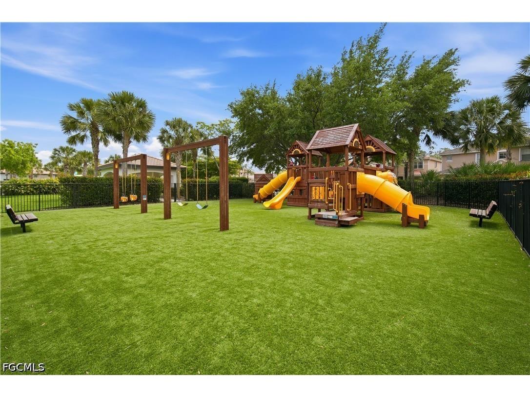11315 Sparkleberry Drive Fort Myers FL 33913 2026017466 image38